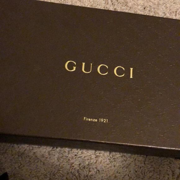 Men’s Signature Size 10 Sneakers in Black - Picture 5 of 6